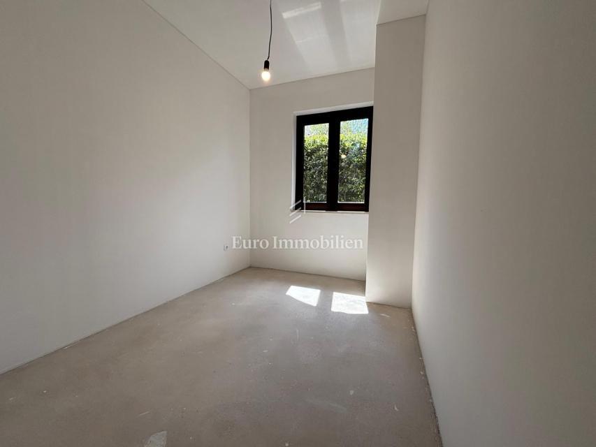 Malinska, otok Krk - apartma v pritličju