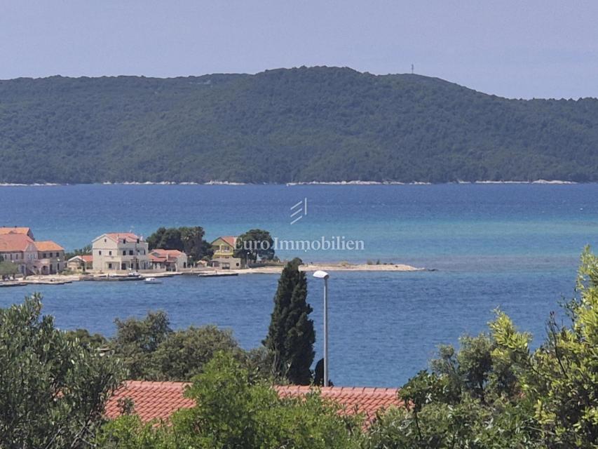 Brodarica - stanovanje v bližini plaže v novogradnji