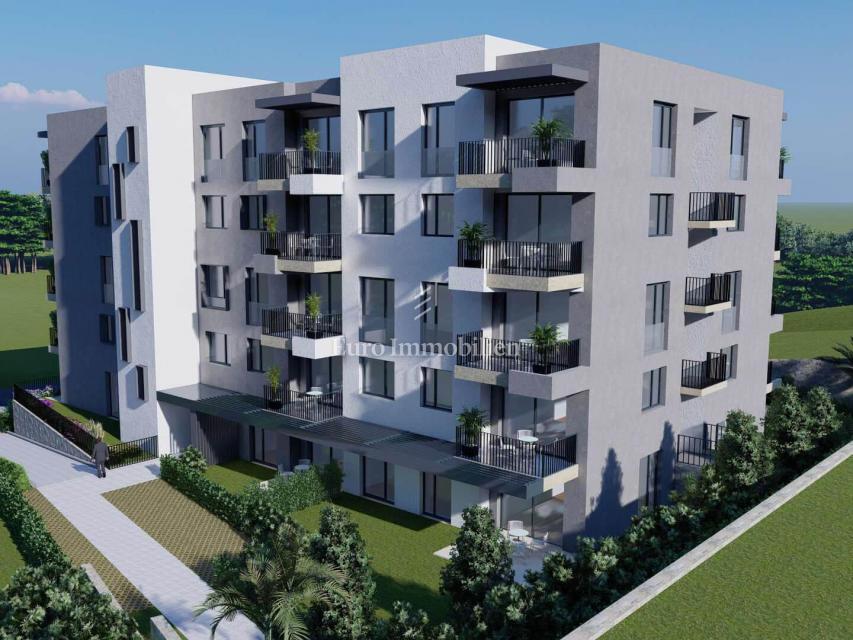 Makarska - novogradnja na atraktivni lokaciji