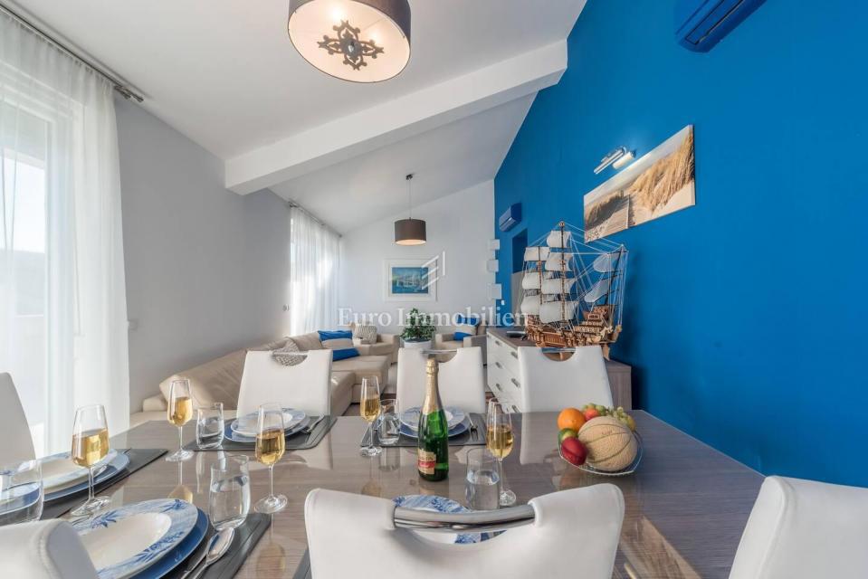 Novalja - penthouse 1. vrsta do morja