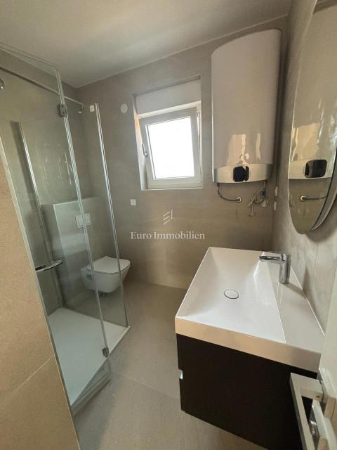 Privlaka - apartma blizu plaže, novogradnja