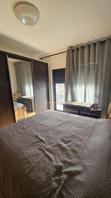 Novi Vinodolski - apartma in dve garsonjeri