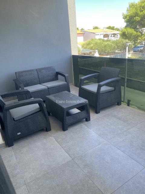 Vir - apartma s pogledom na morje, 100 m od morja