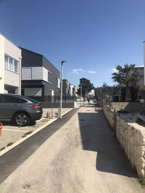 Vir - apartma s pogledom na morje, 100 m od morja