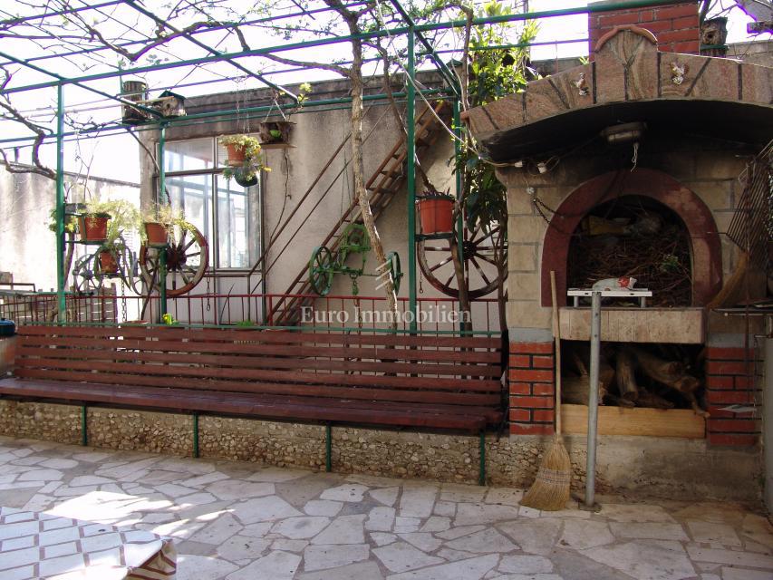 Makarska - stanovanjska hiša s čudovitim razgledom