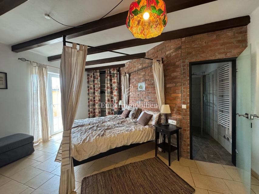 Istra, Labin – Vila z ogrevanim bazenom in pogledom na morje