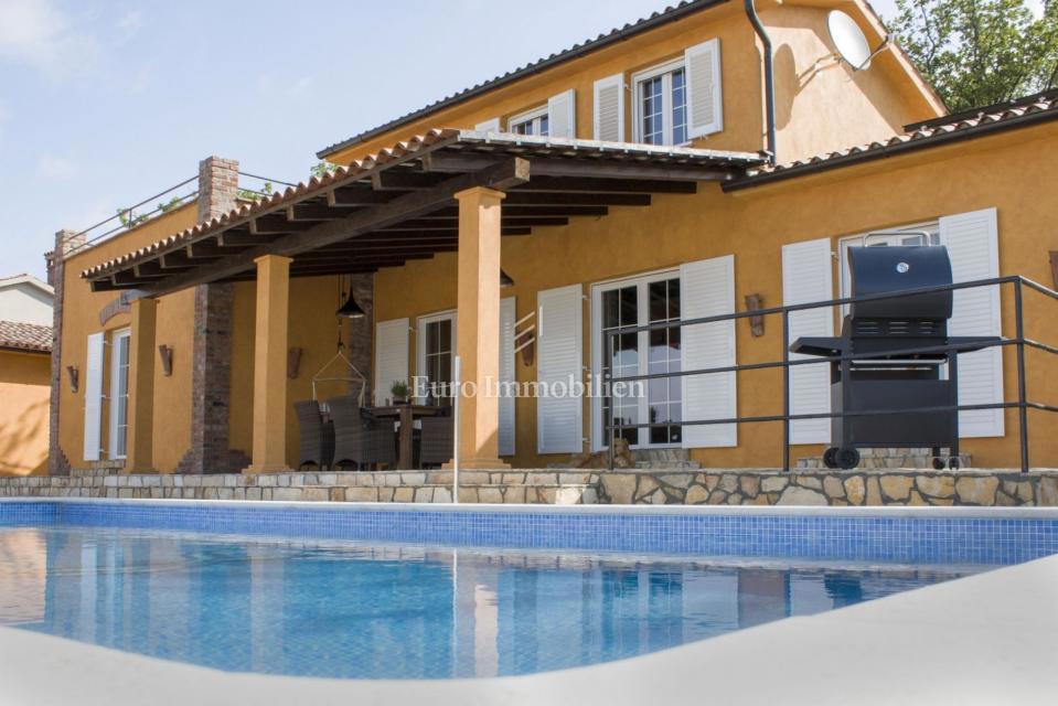 Istra, Labin – Vila z ogrevanim bazenom in pogledom na morje
