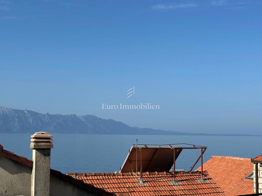 Brist – Samostojna hiša, druga vrsta od morja