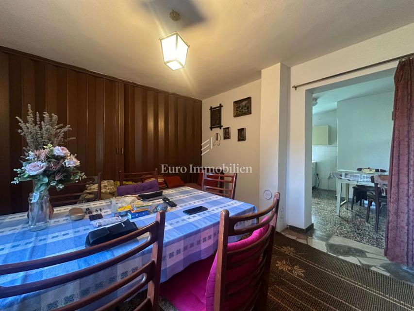 Brist – Samostojna hiša, druga vrsta od morja