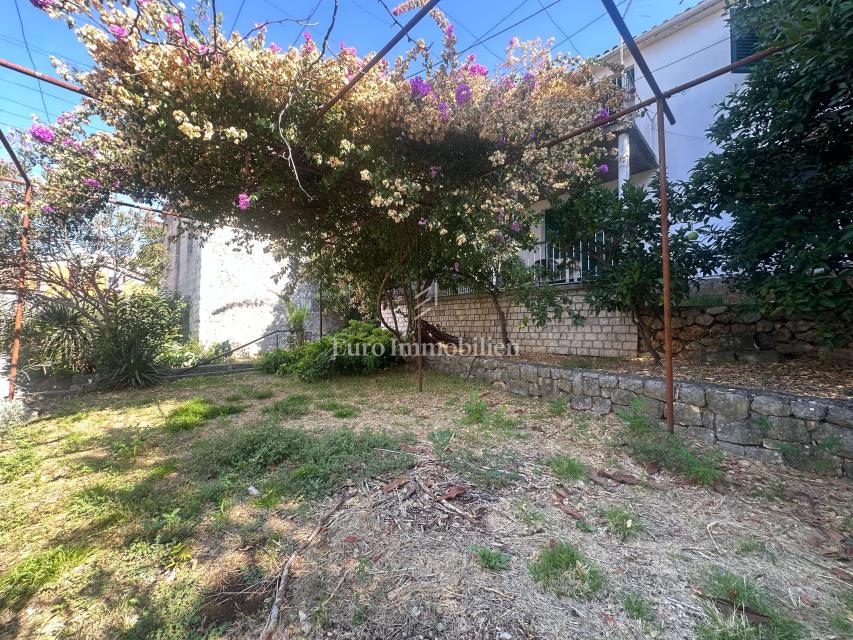 Brist – Samostojna hiša, druga vrsta od morja