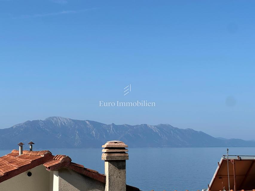 Brist – Samostojna hiša, druga vrsta od morja