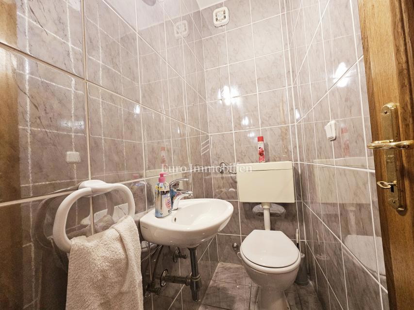 Njivice, trosobno stanovanje s čudovitim pogledom na morje!
