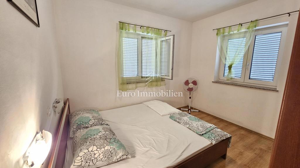 Novi Vinodolski, Apartma 70 metrov od plaže