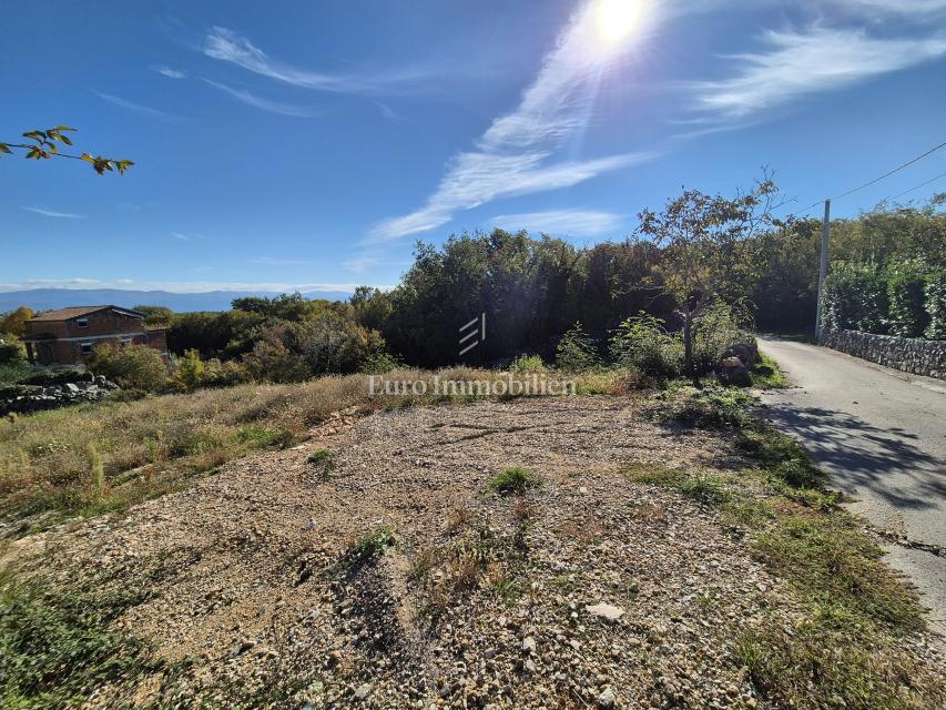 Otok Krk, območje Dobrinje, zemljišče za dva objekta