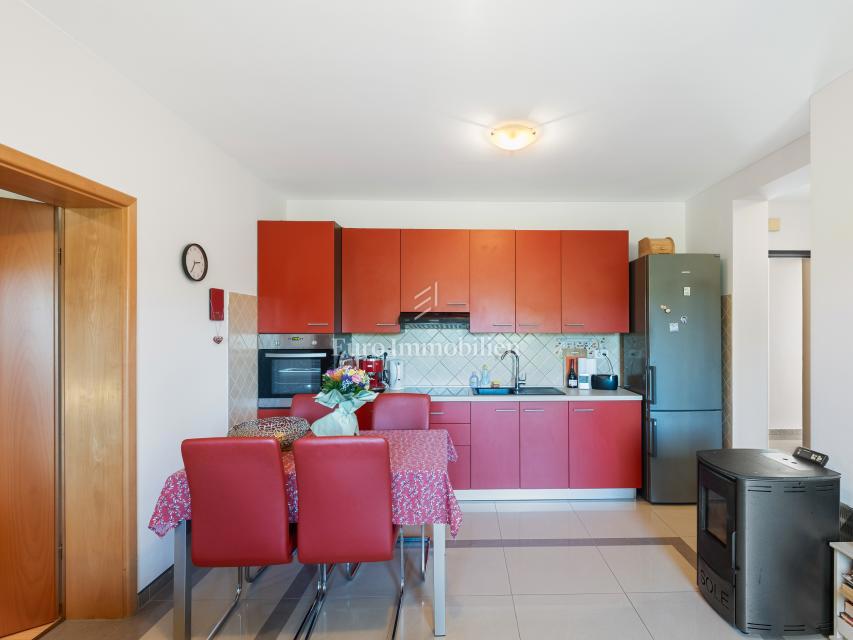 Ližnjan, dvosobno stanovanje blizu Medulina