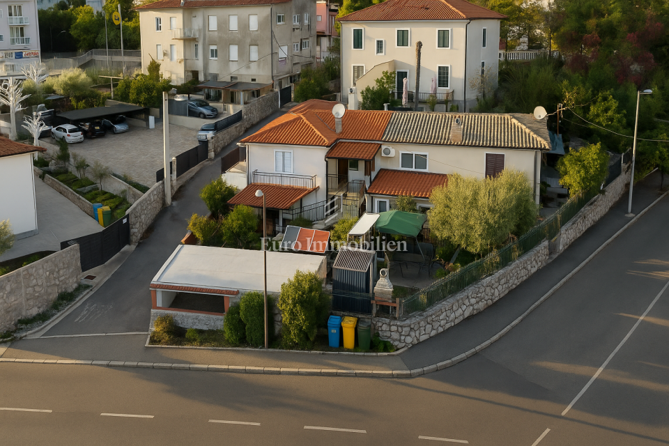 DONJI ZAMET, hiša z garažo, SAMO PRI NAS!