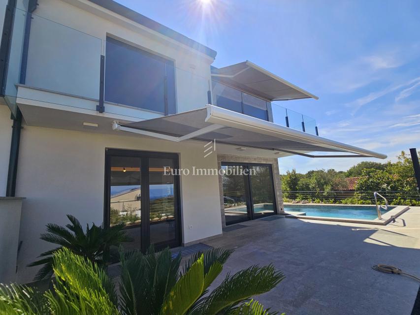 Malinska - nova hiša z bazenom in pogledom na morje!