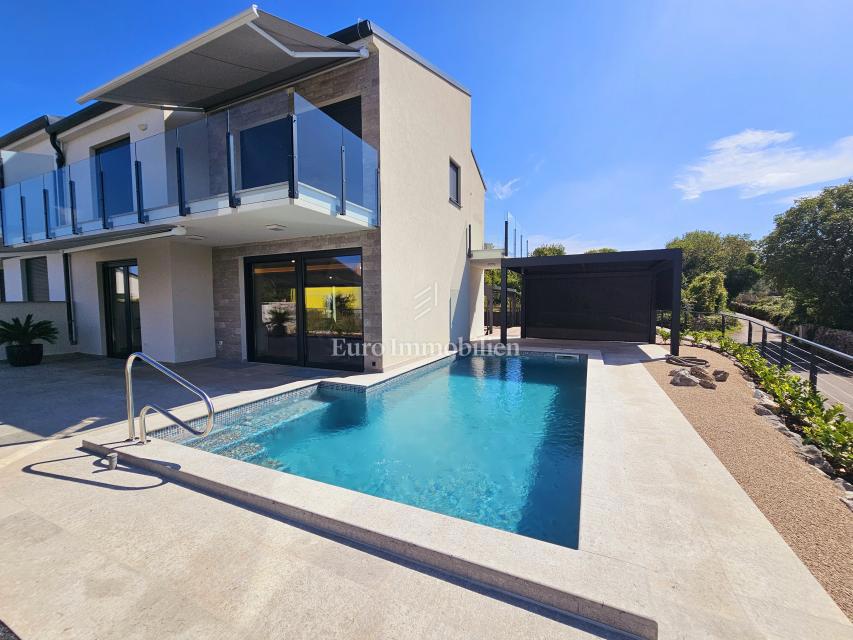 Malinska - nova hiša z bazenom in pogledom na morje!