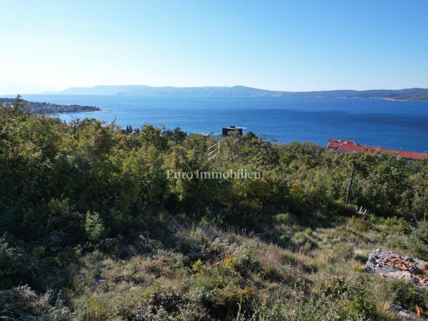 Crikvenica – Parcela z veljavnim gradbenim dovoljenjem