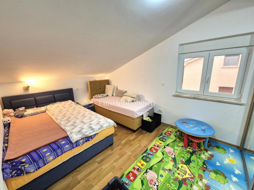 Apartma z odprtim pogledom na morje in vrtom!