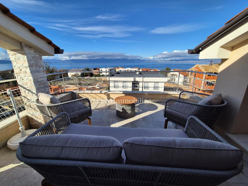 Apartma z odprtim pogledom na morje in vrtom!