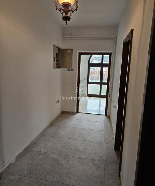 Viškovo, Marinići – čudovito stanovanje z razgledom na morje