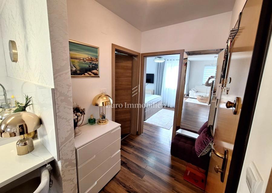 Opremljeno enosobno stanovanje blizu morja, Šilo