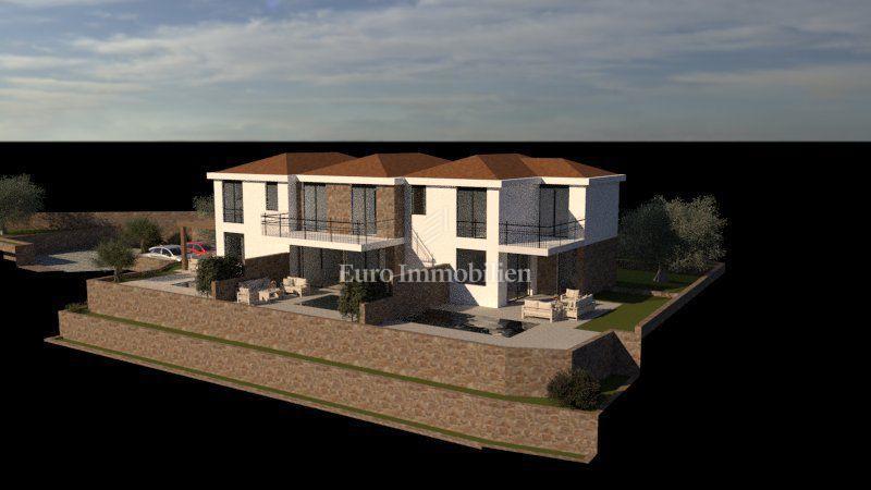 Prodaja vrstna hiša z bazenom