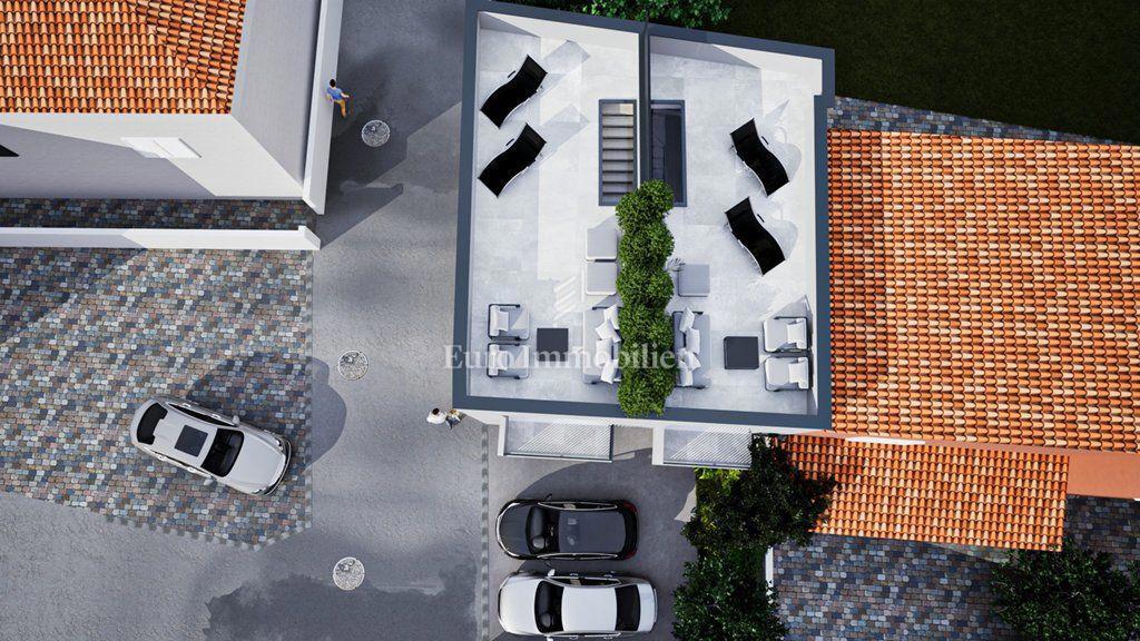 Murter - nov, moderen apartma le 120 metrov od morja