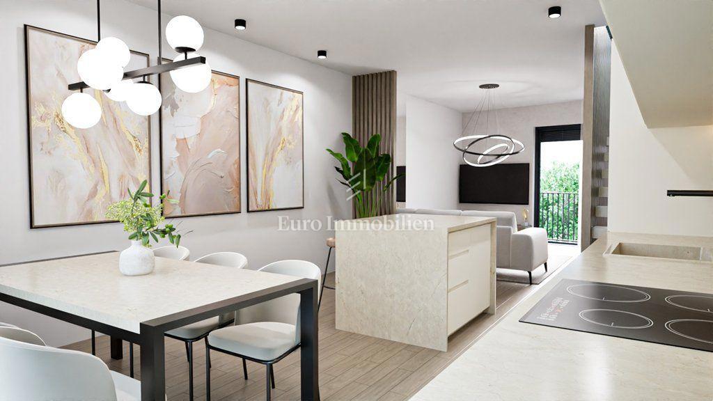 Murter - nov, moderen apartma le 120 metrov od morja