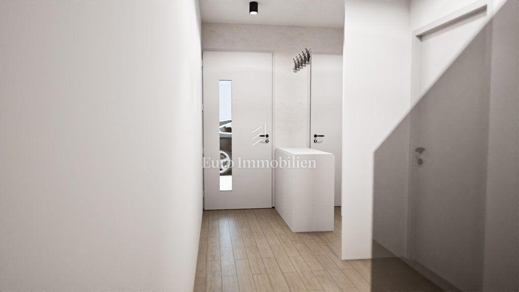 Murter - nov, moderen apartma le 120 metrov od morja