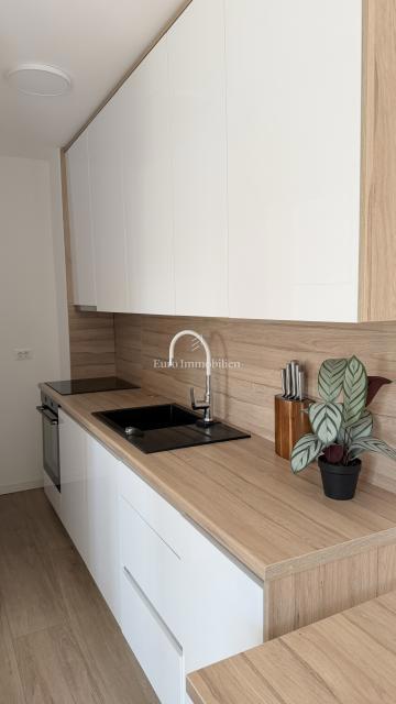 Povljana - apartma s pogledom na morje v prvi vrsti do morja