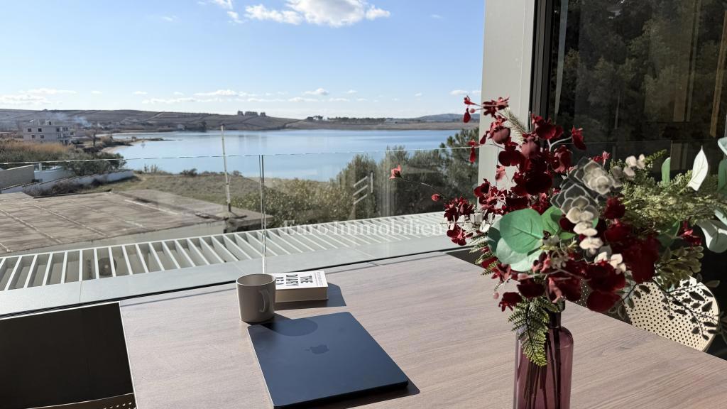 Povljana - apartma s pogledom na morje v prvi vrsti do morja