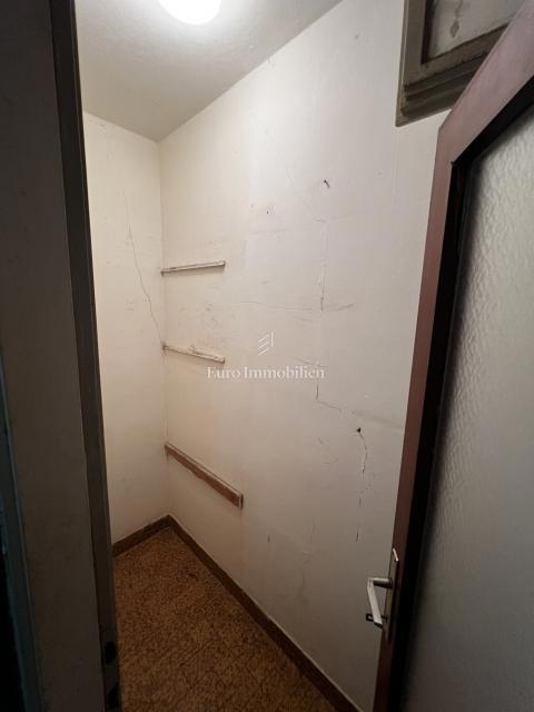 Stanovanje v stavbi z dvigalom na odlični lokaciji v Puli