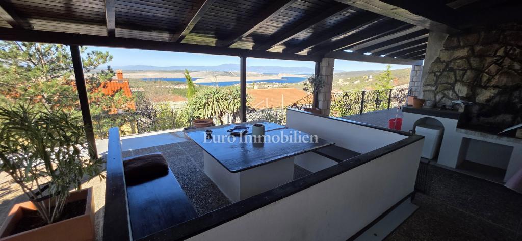 Jadranovo - hiša z bazenom in pogledom na morje