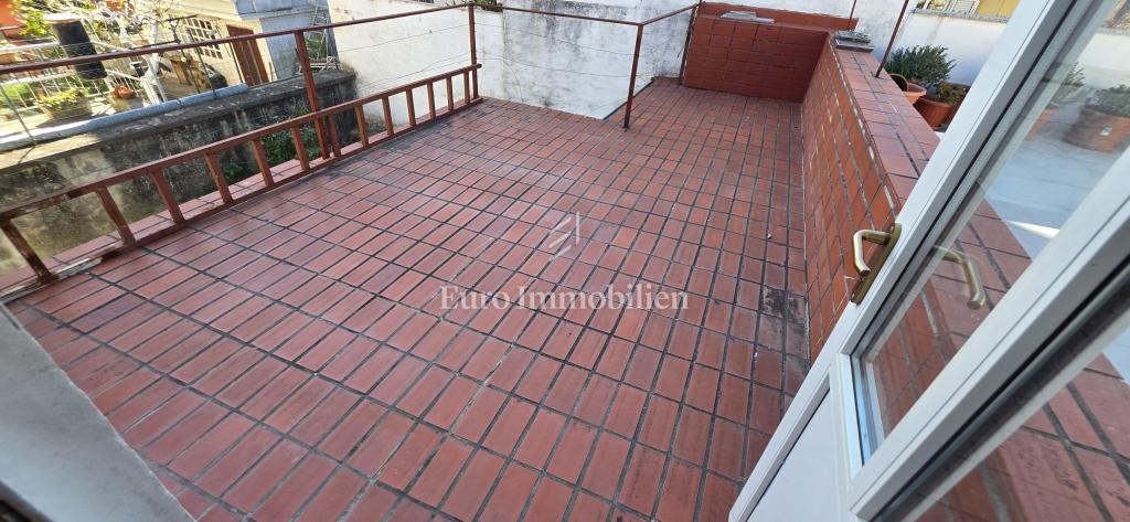 Hiša v centru Crikvenice, 200 m od morja 