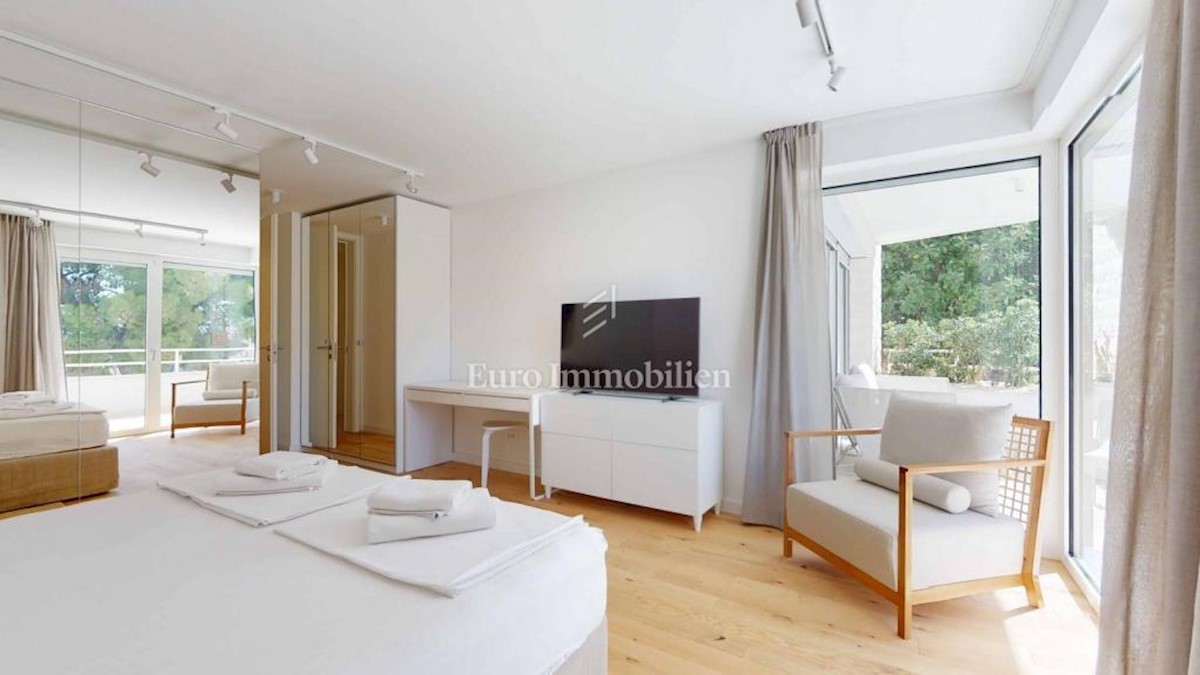 Otok Vis, luksuzni apartmani u izgradnji