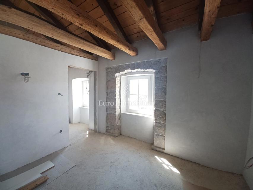 Autentična kamnita hiša z vrtom, Dobrinj - otok Krk