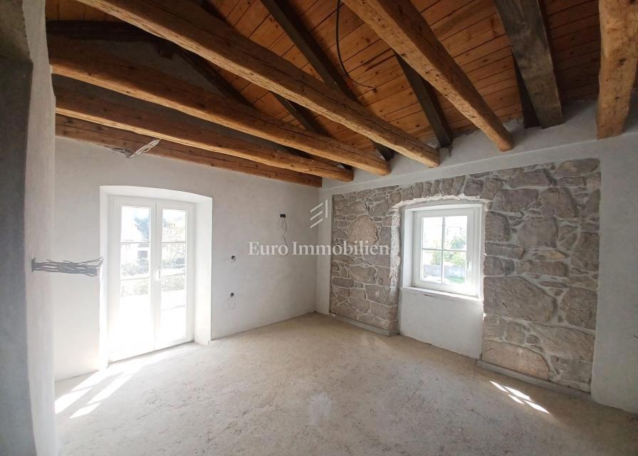 Autentična kamnita hiša z vrtom, Dobrinj - otok Krk