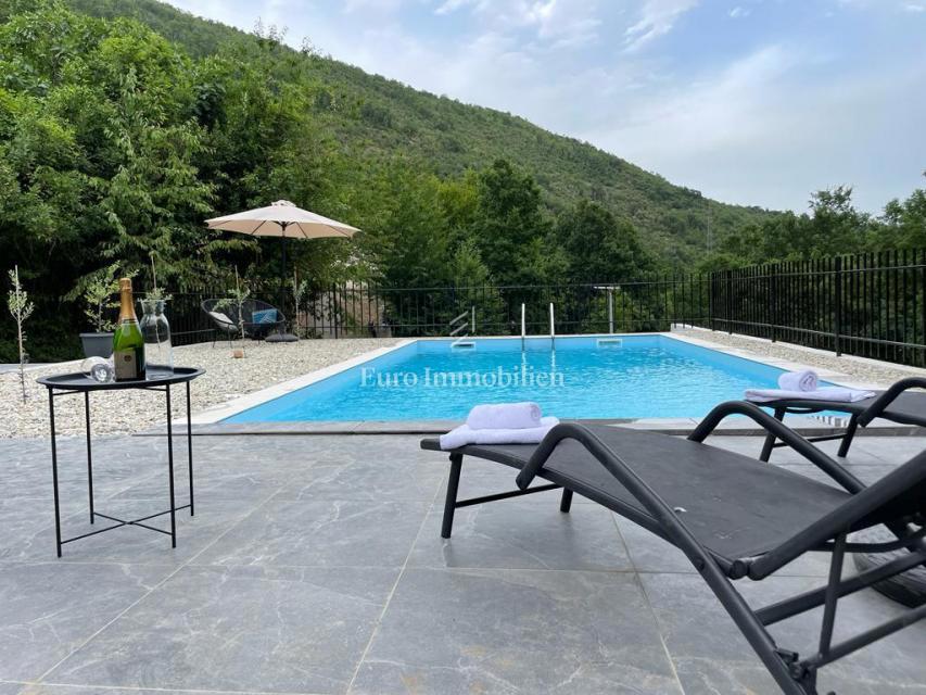 Mošćenička Draga - vila s pogledom na Kvarner