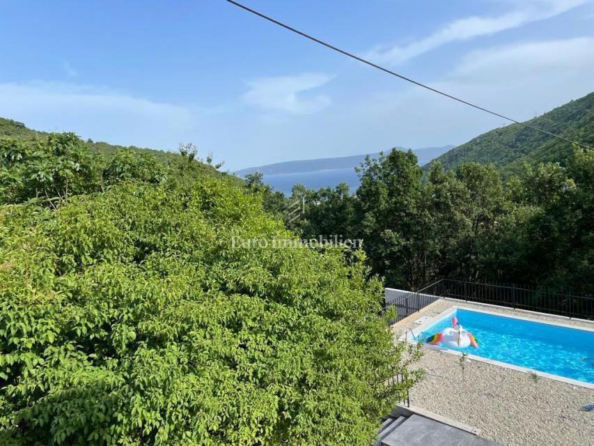 Mošćenička Draga - vila s pogledom na Kvarner