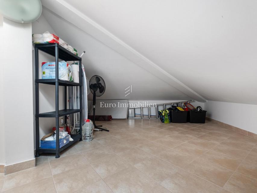 Dvoetažni apartma v bližini marine, Medulin - Volme