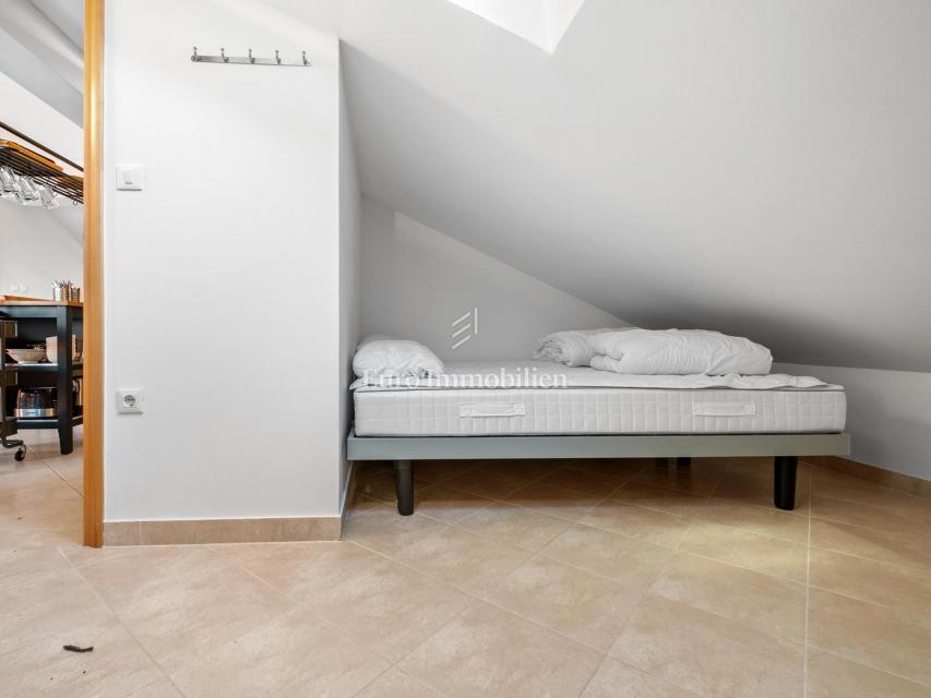Dvoetažni apartma v bližini marine, Medulin - Volme