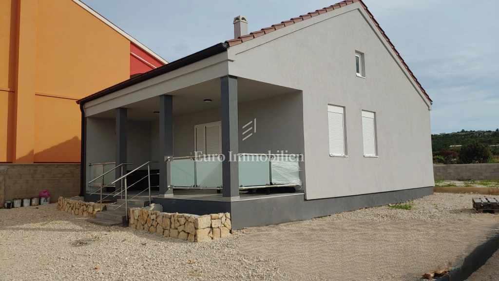 Samostojna hiša - novogradnja Ražanac