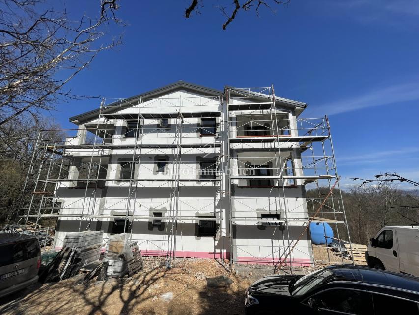 Novogradnja okolica Dobrinja - apartma v prvem nadstropju