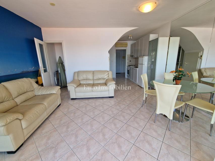 Krk - apartma s pogledom na morje 60 m do plaže