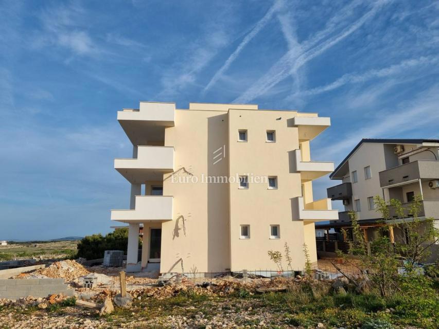 Apartmaji s pogledom na morje - Povljana, Pag