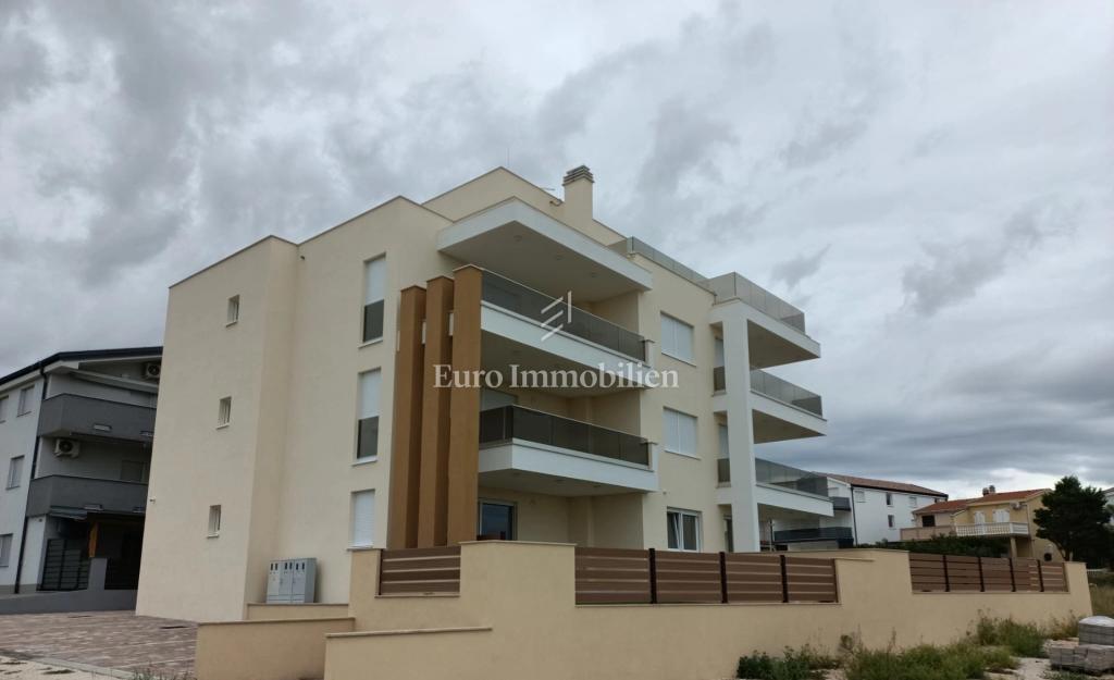 Apartmaji s pogledom na morje - Povljana, Pag