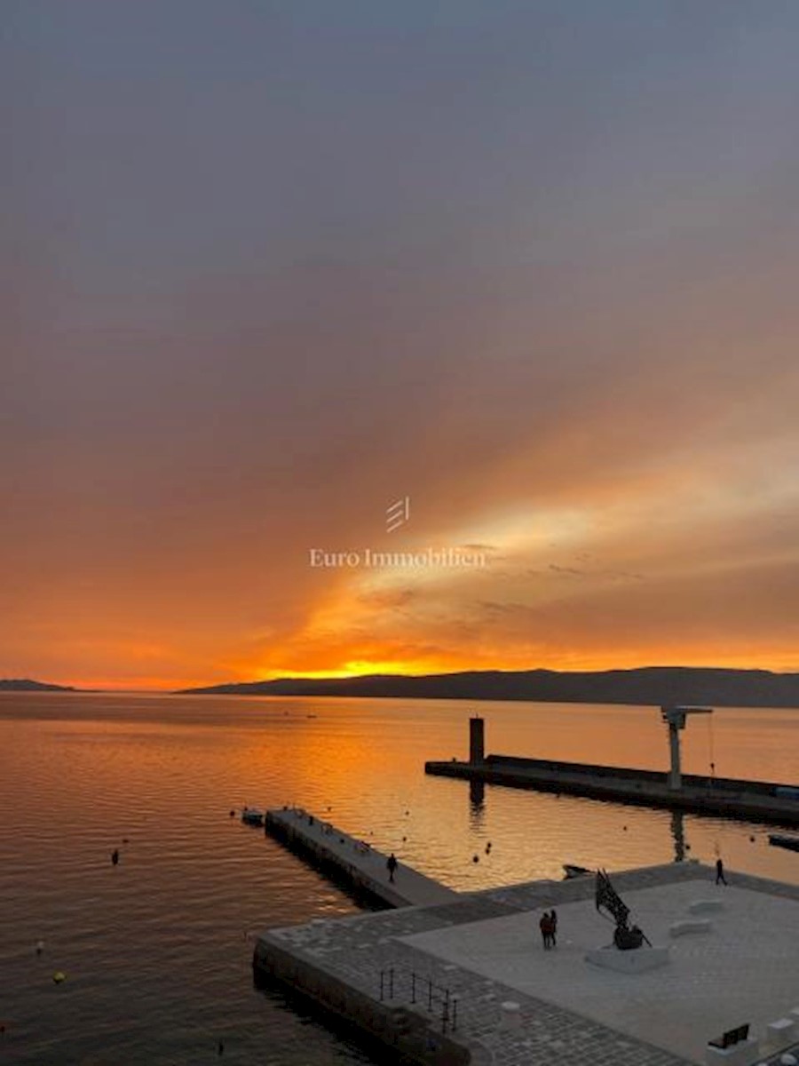 Senj - stanovanje prva vrsta do morja