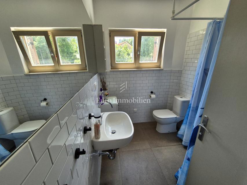 Malinska - hiša s tremi apartmaji
